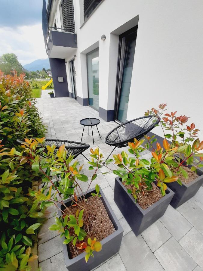 Green Bee Apartment Lesce  Exteriör bild
